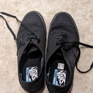 Awesome Vans comfy cush kicks